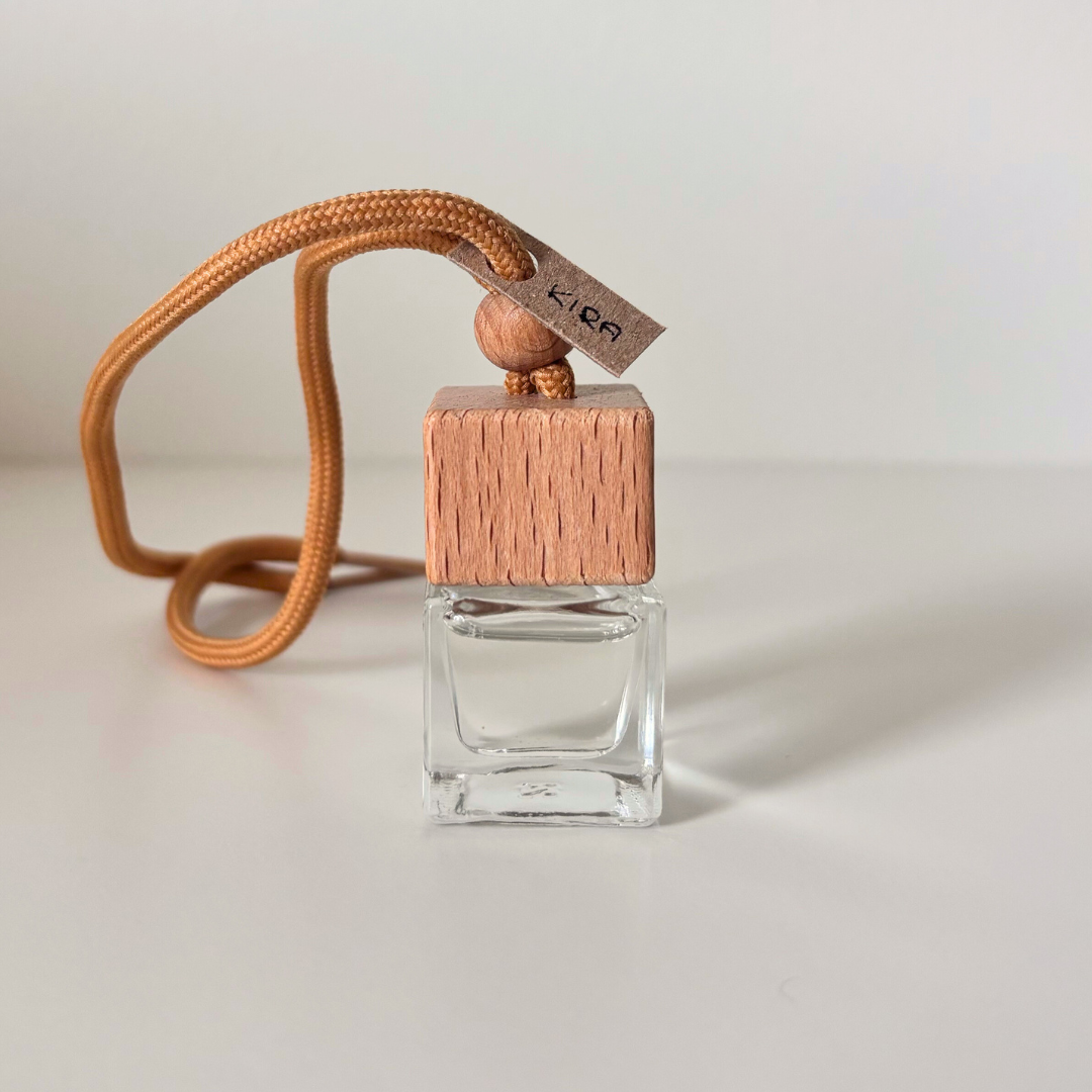 Autolõhnastaja - Kira image